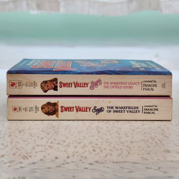 Sweet Valley Saga 2 book Set - Picture 2 of 4